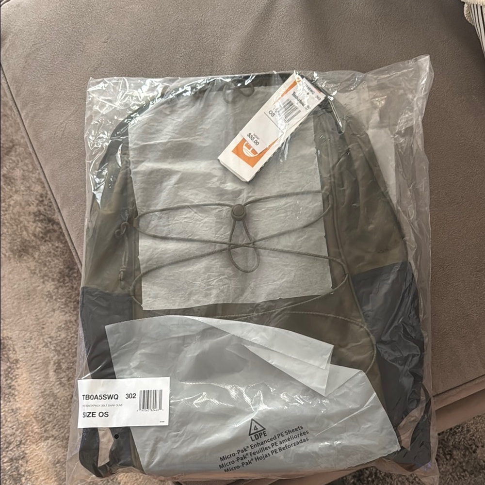 NWT Timberland 30lt dark olive backpack